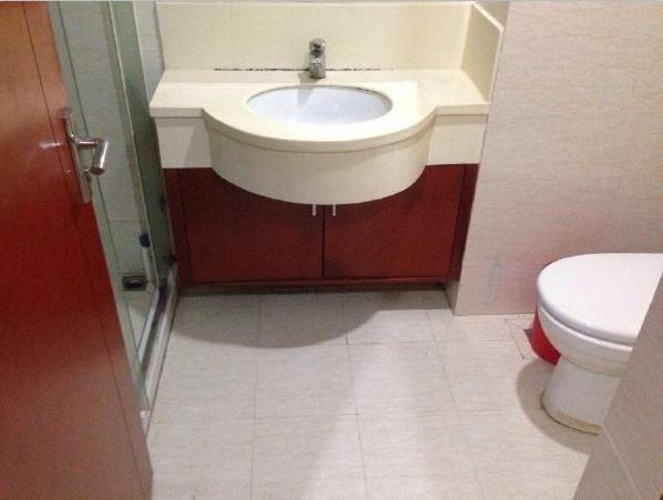Bathrooms-Master Bathroom