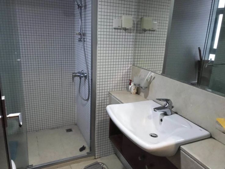 Bathrooms-2nd Bathroom