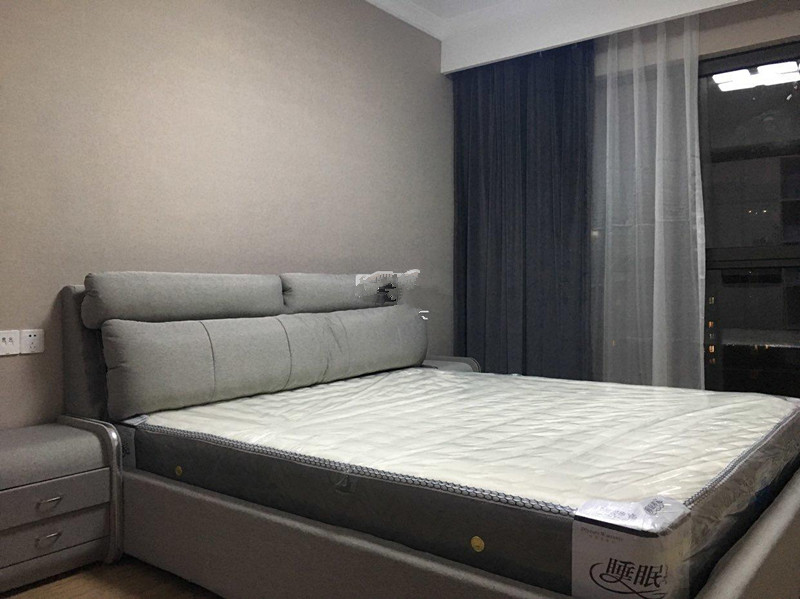 Bedrooms-Master Bedroom