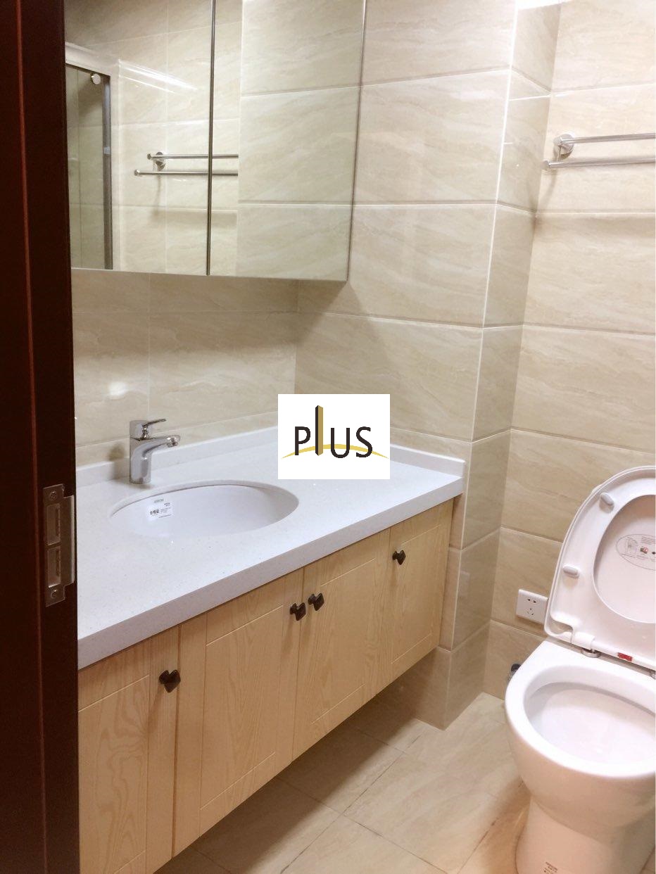 Bathrooms-Master Bathroom