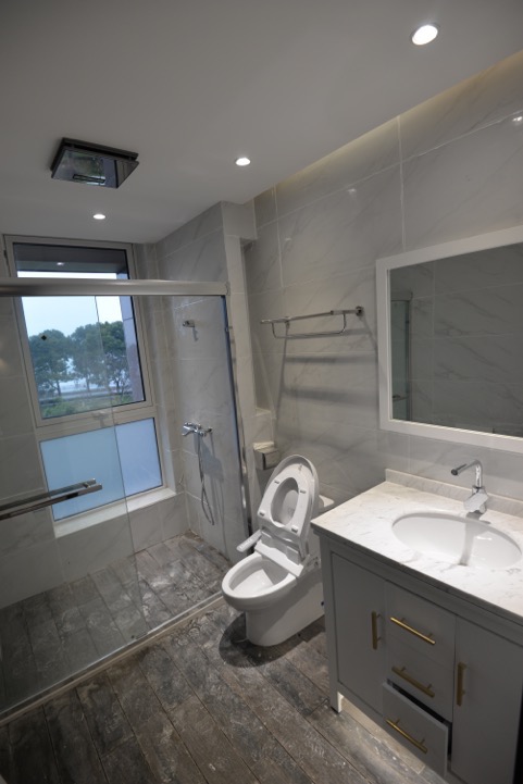 Bathrooms-2nd Bathroom