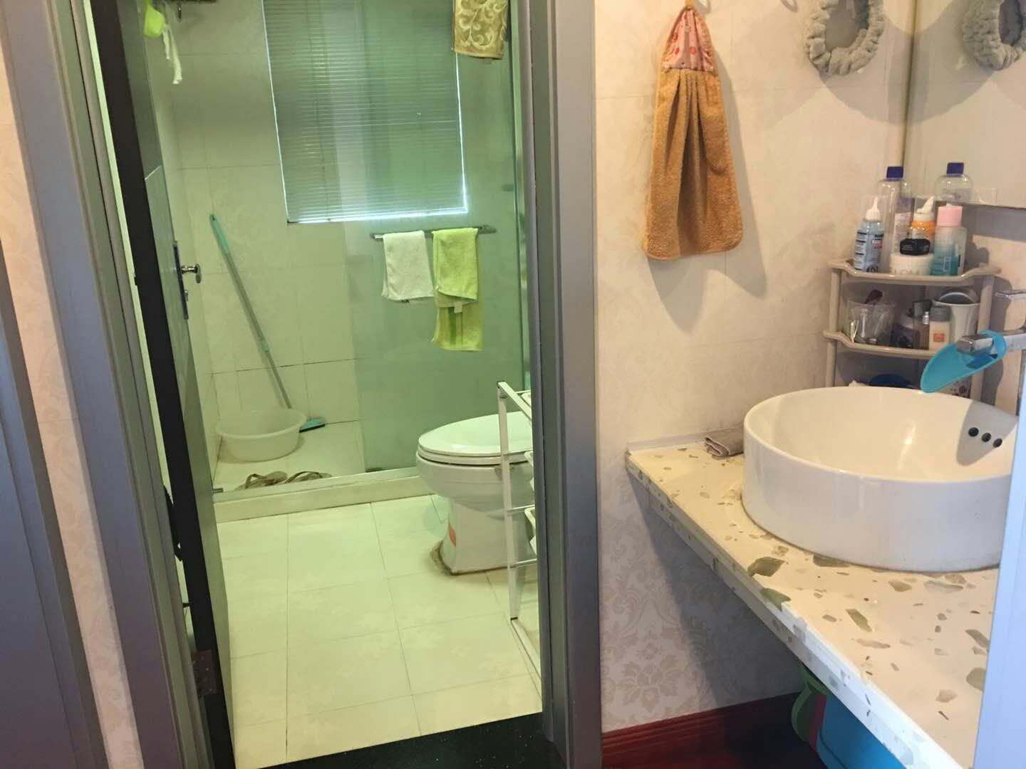 Bathrooms-2nd Bathroom