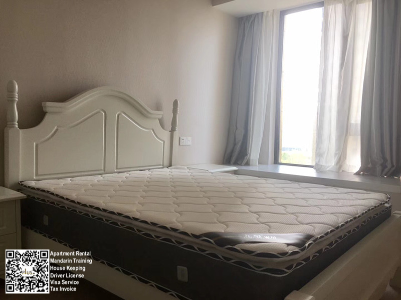 Bedrooms-Master Bedroom
