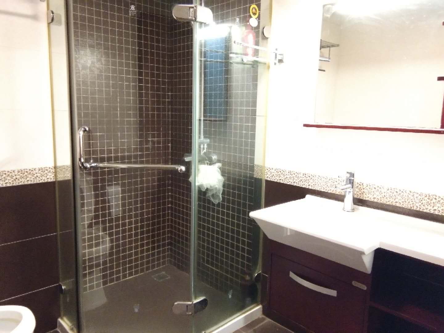 Bathrooms-Master Bathroom