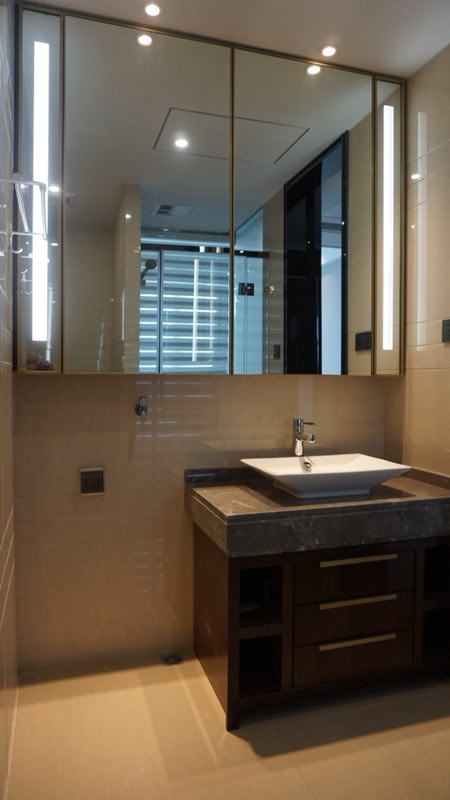 Bathrooms-Master Bathroom