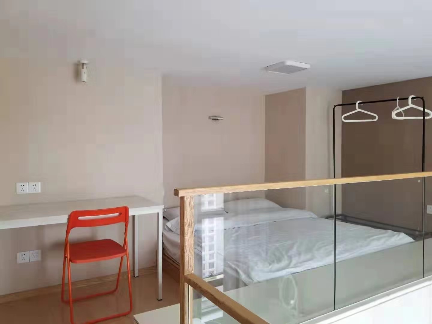 Bedrooms-Master Bedroom