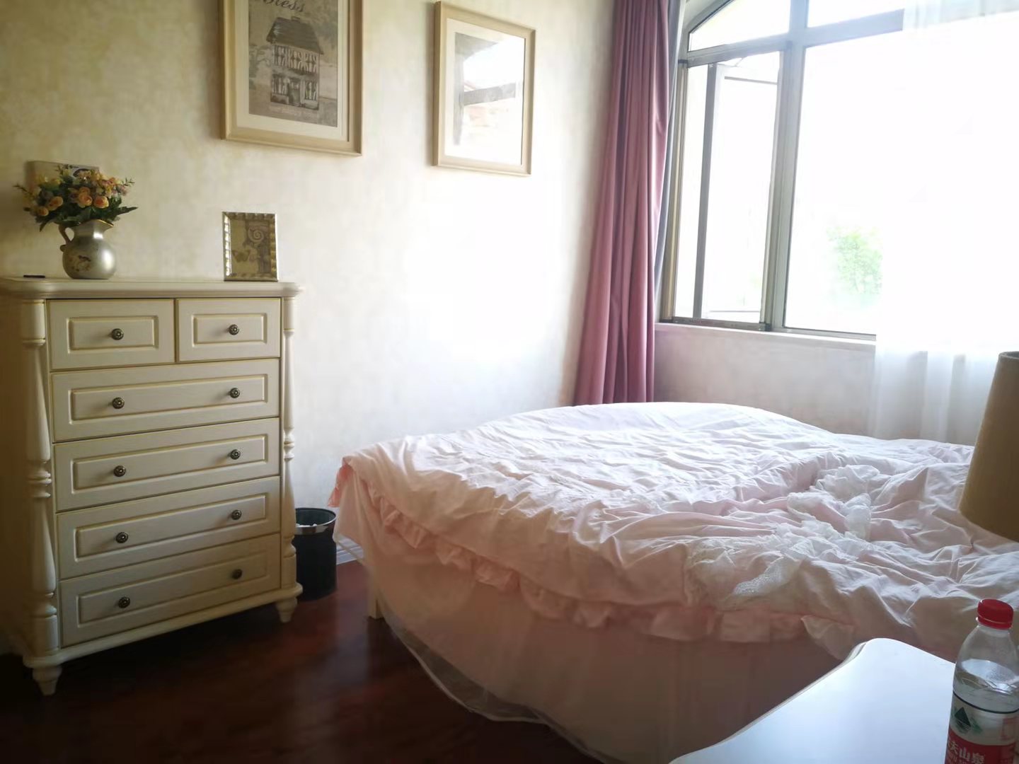 Bedrooms-Kids' Bedroom