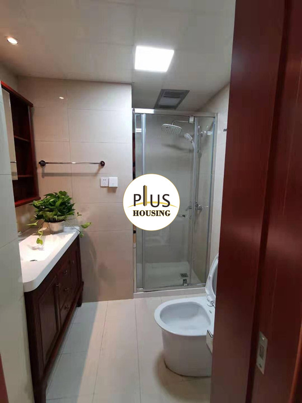 Bathrooms-Master Bathroom