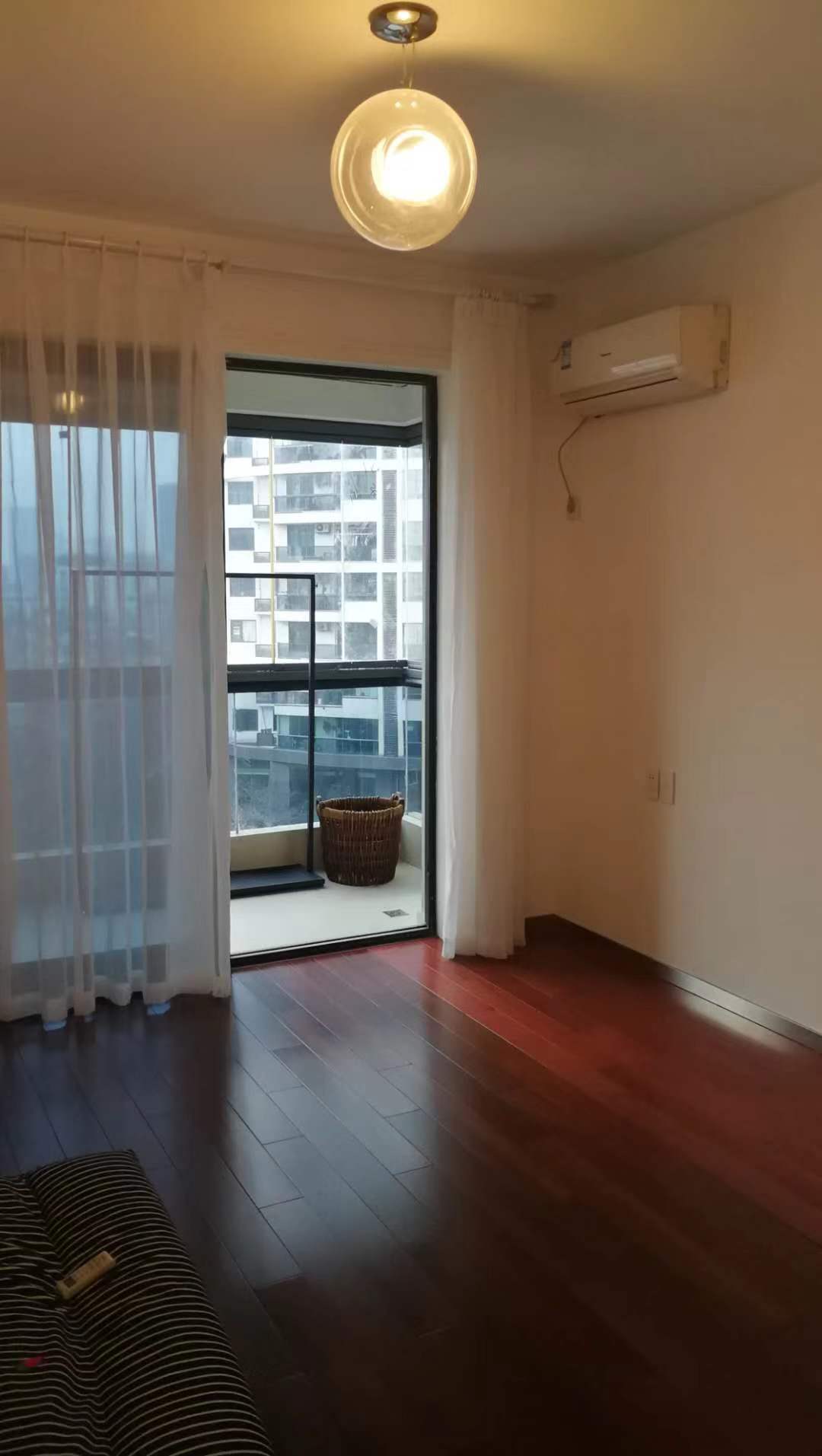 Bedrooms-2nd Bedroom