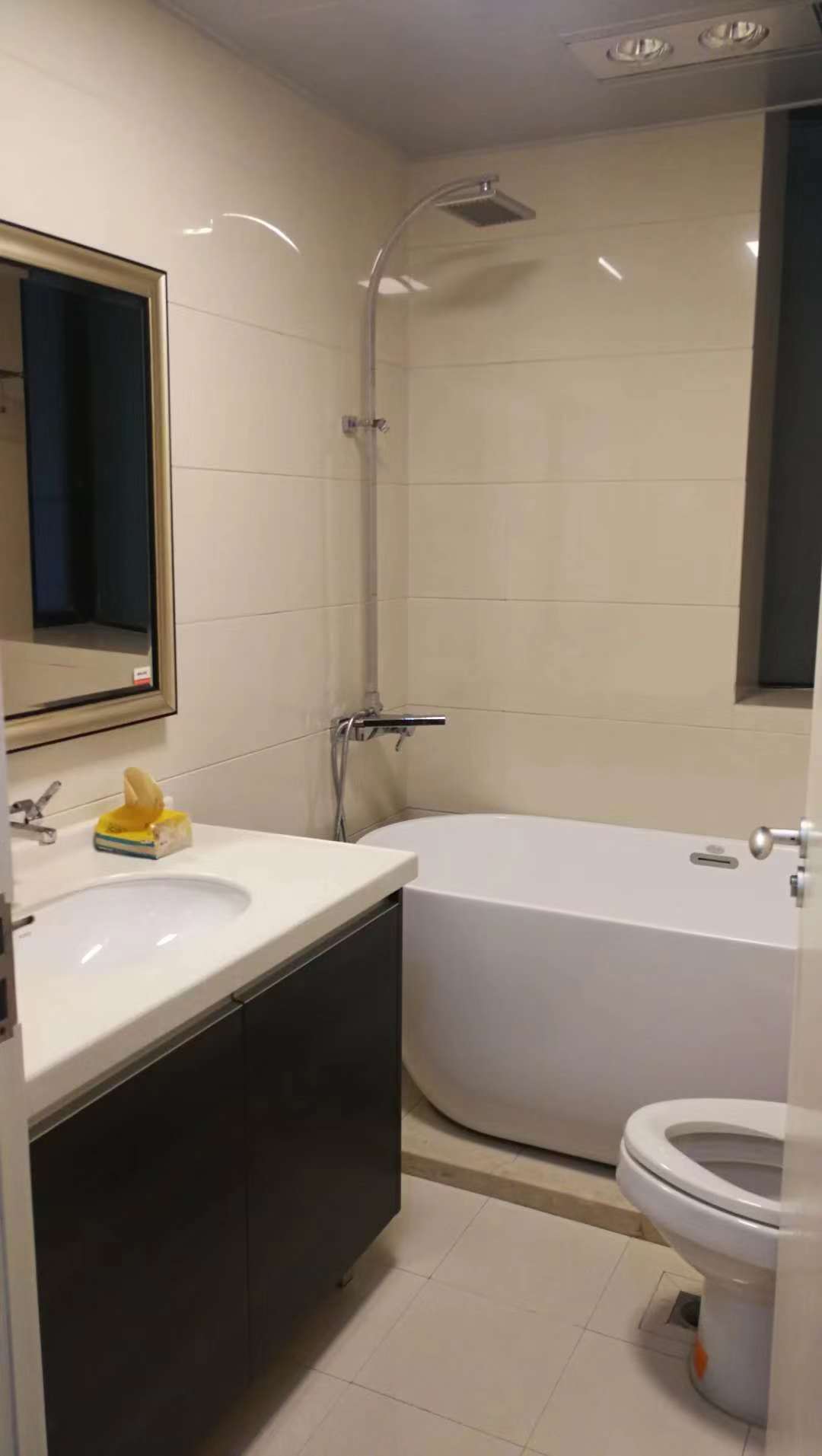 Bathrooms-2nd Bathroom