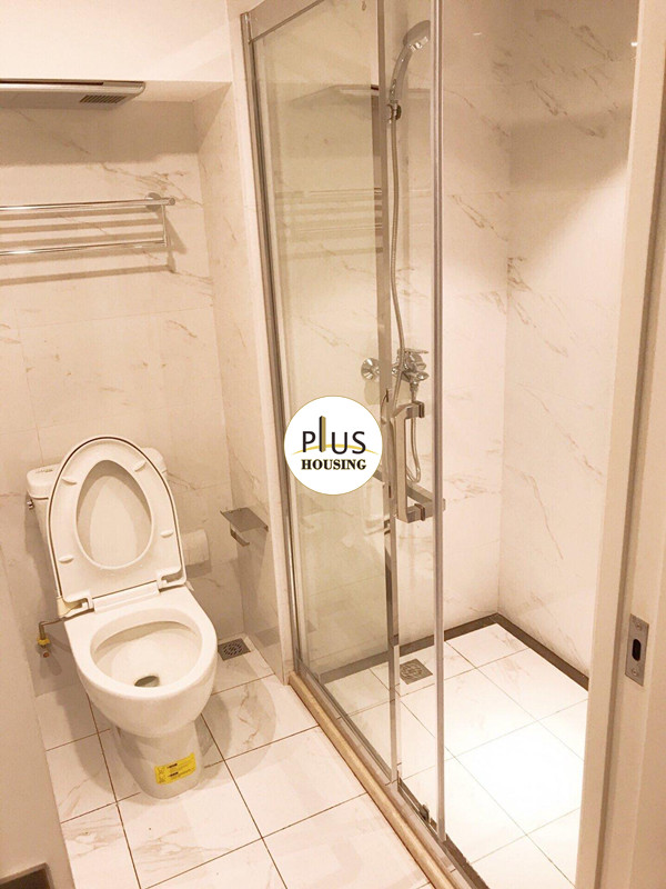 Bathrooms-Master Bathroom