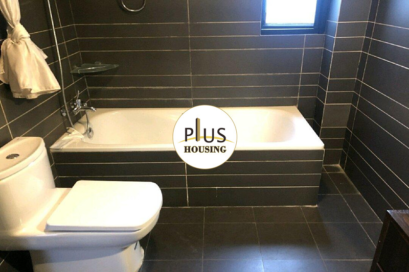 Bathrooms-Master Bathroom
