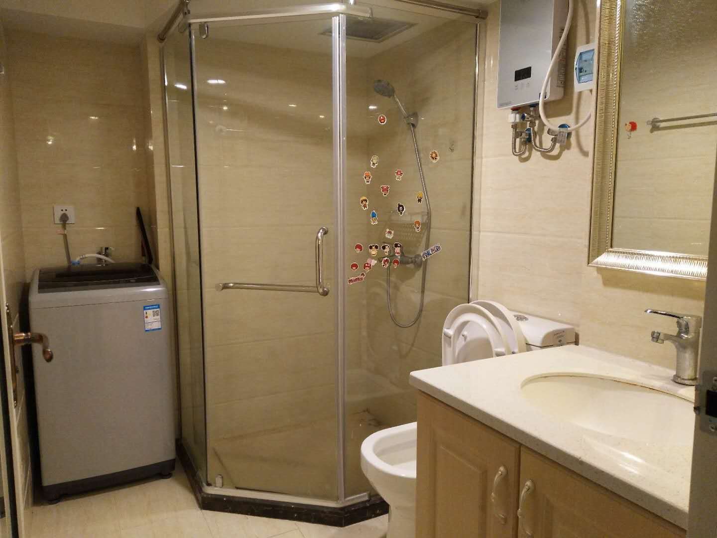 Bathrooms-Master Bathroom
