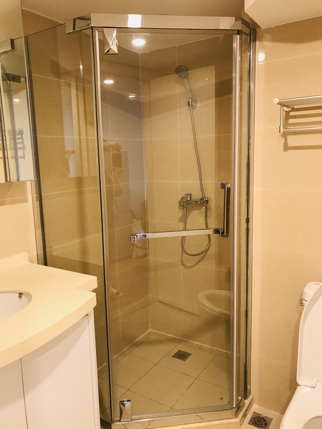 Bathrooms-Master Bathroom
