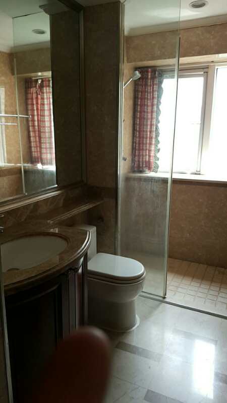 Bathrooms-Master Bathroom