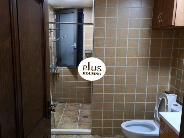 Bathrooms-Master Bathroom