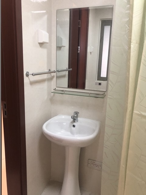 Bathrooms-Master Bathroom