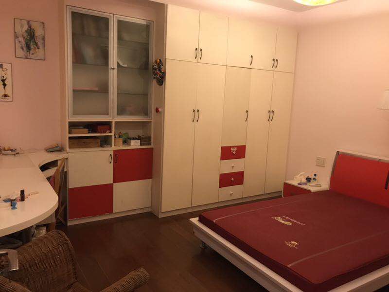 Bedrooms-2nd Bedroom
