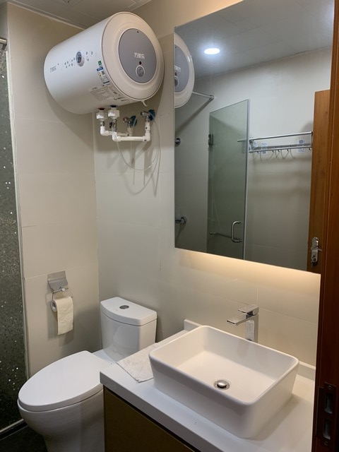 Bathrooms-Master Bathroom