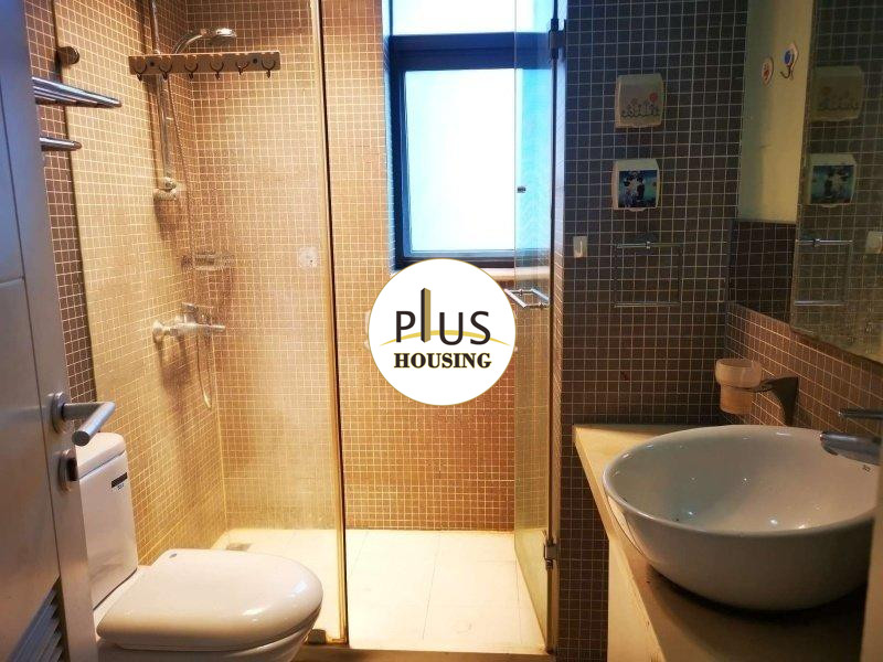 Bathrooms-Master Bathroom