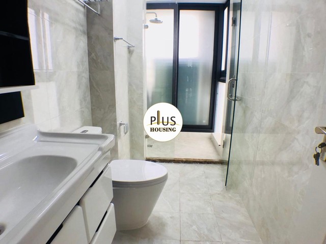 Bathrooms-Master Bathroom