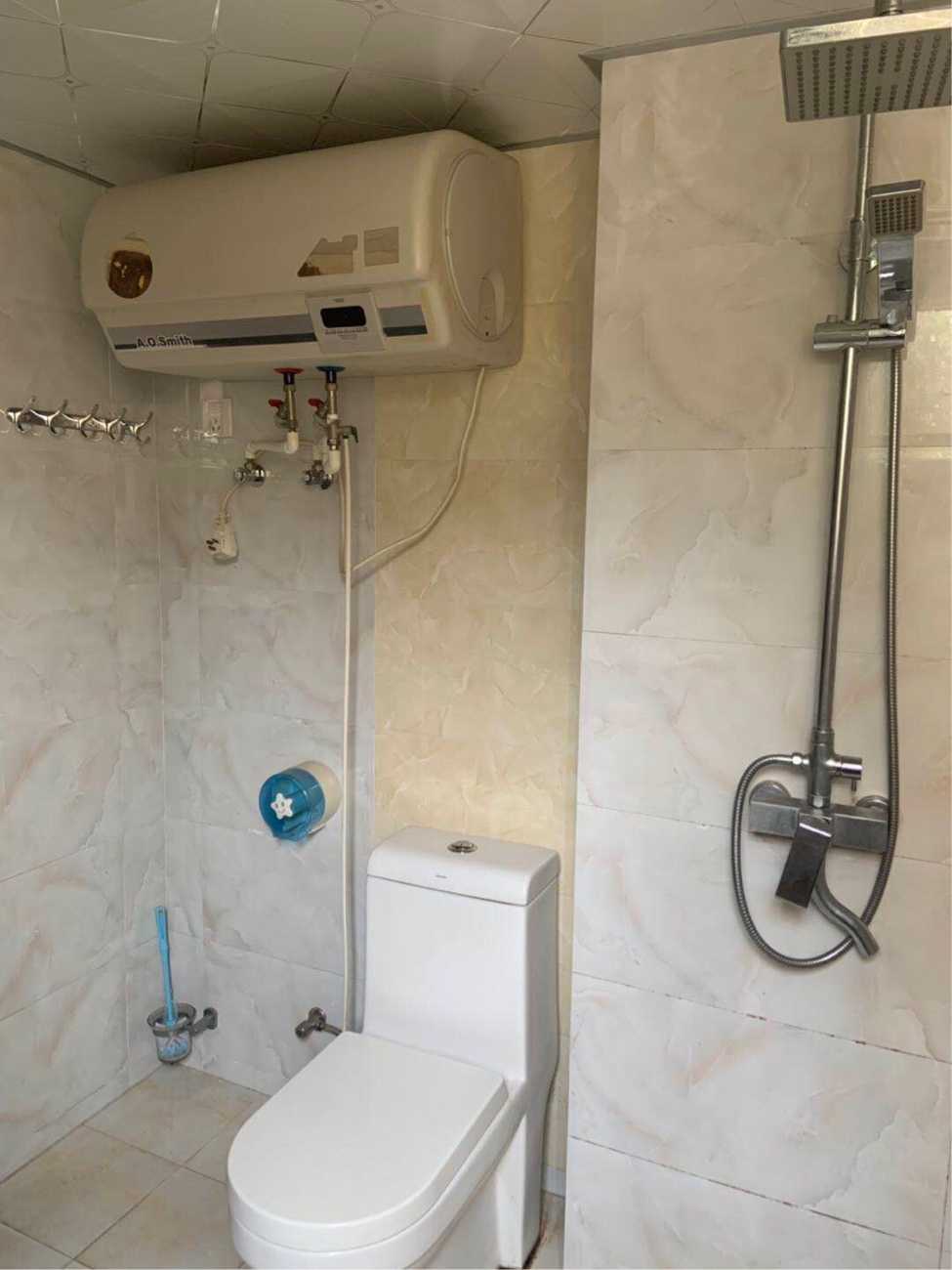 Bathrooms-Master Bathroom