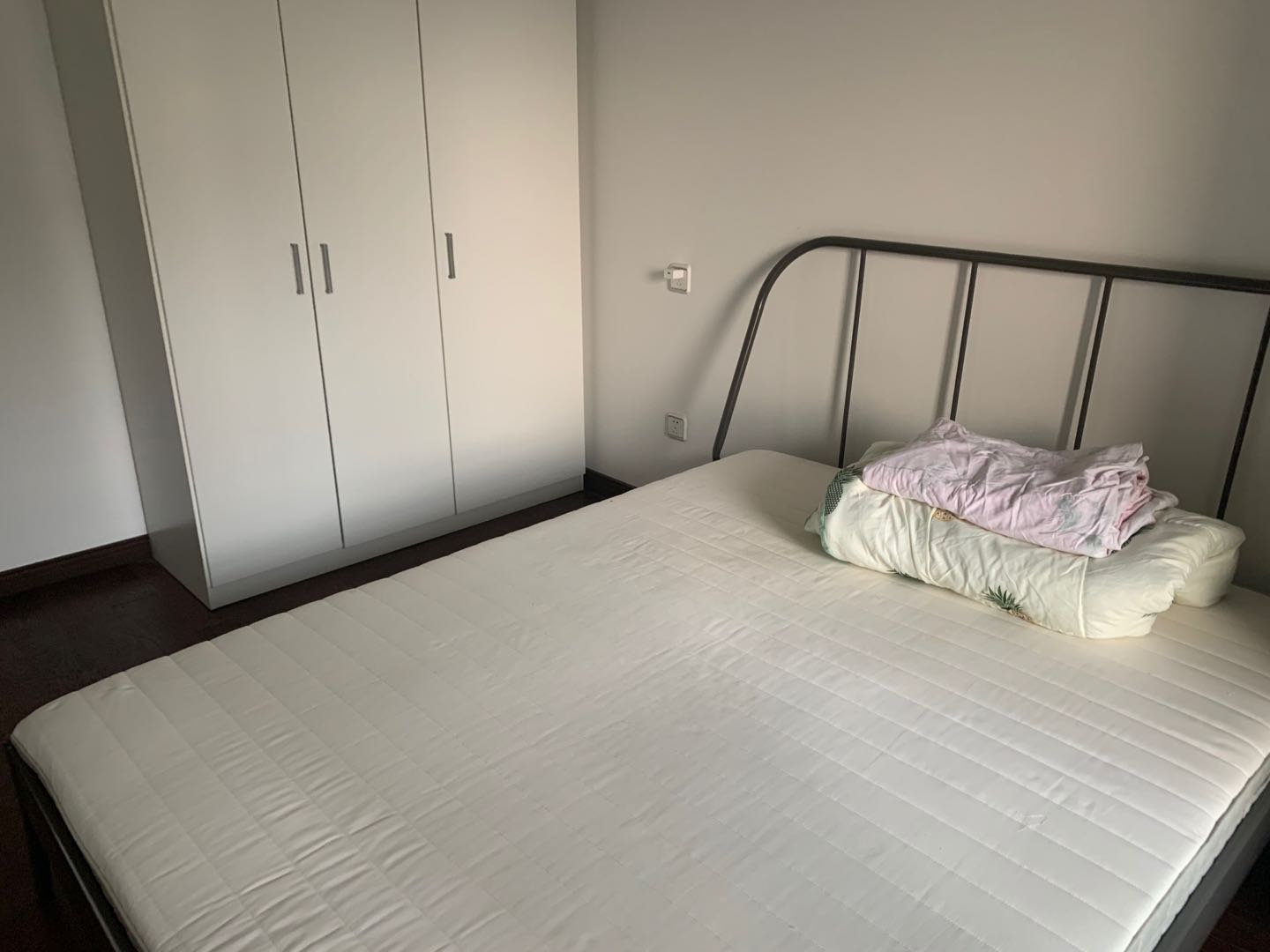 Bedrooms-2nd Bedroom