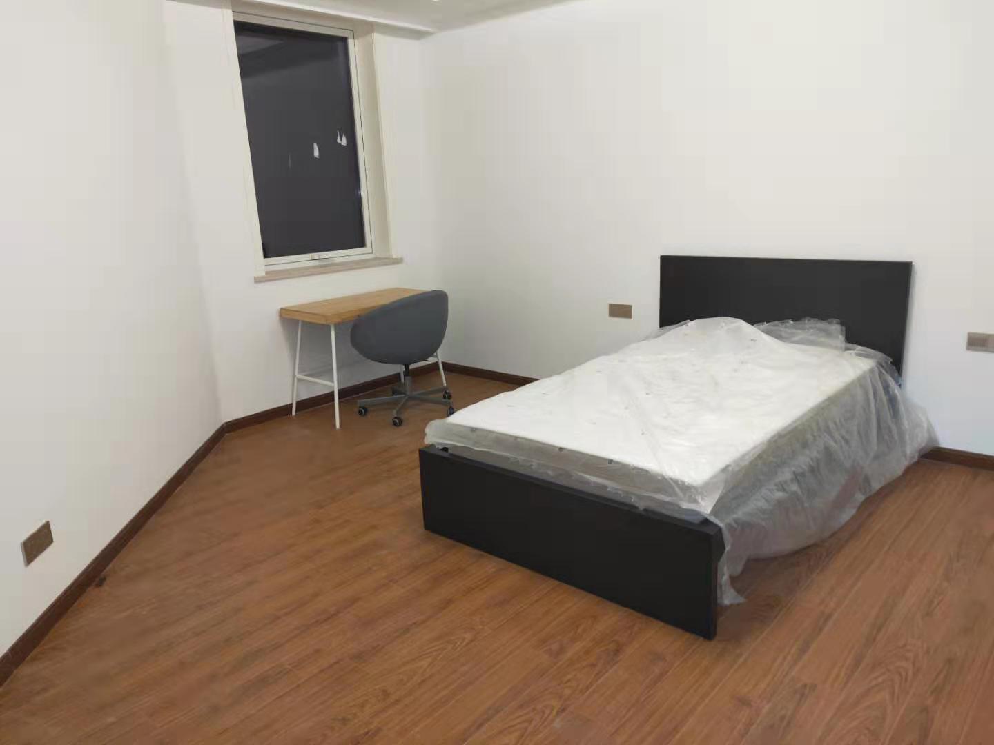 Bedrooms-2nd Bedroom