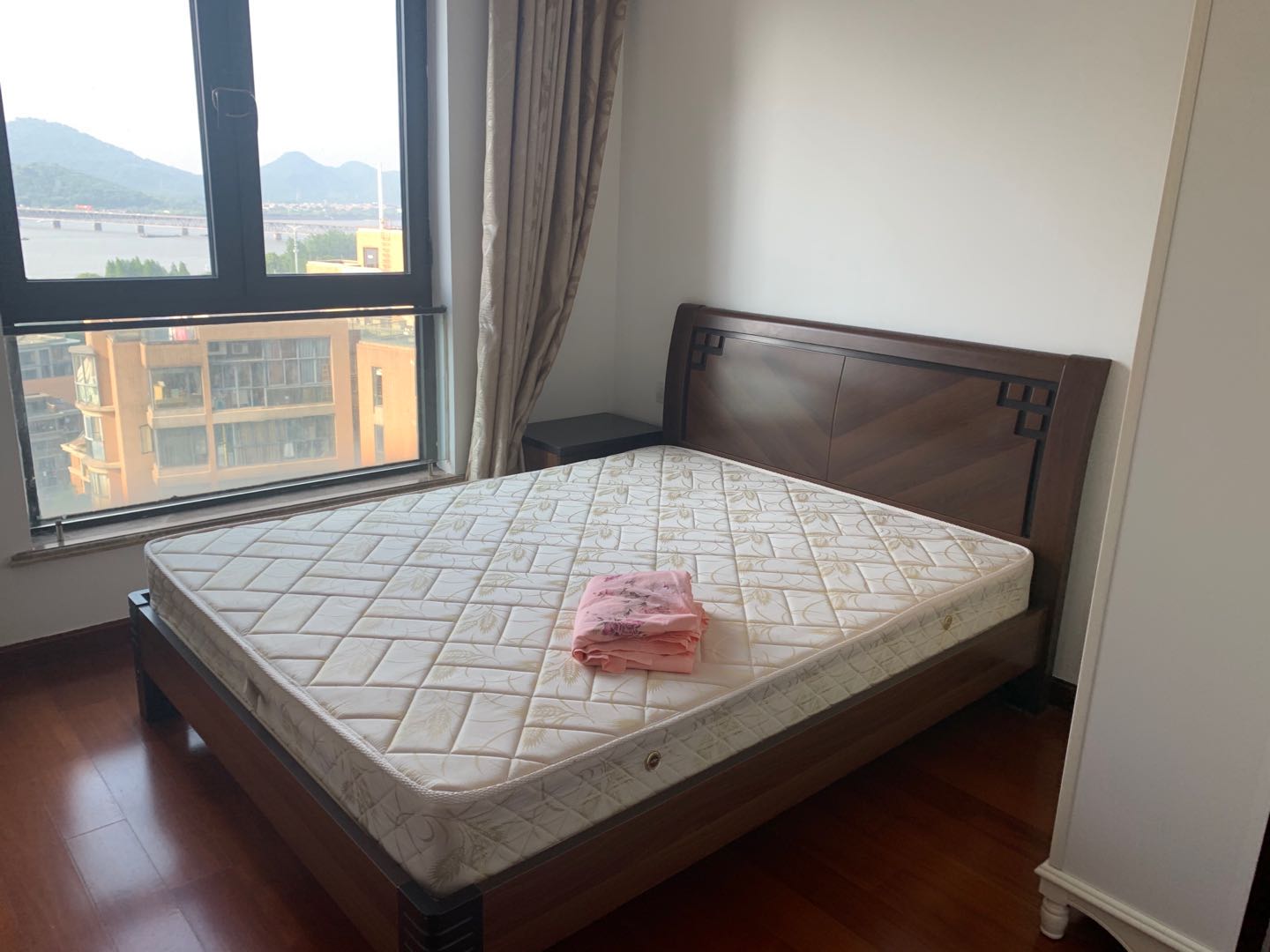 Bedrooms-2nd Bedroom
